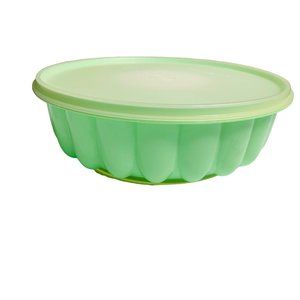 VTG Tupperware Jello Ring Mint Green Jell-O Mold With Lid 9" Party Cater Holiday